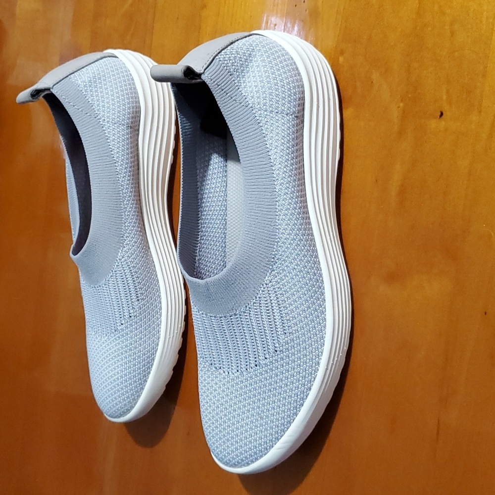 Bionica Merigold Gray Knit Slip-on Shoes Size 9